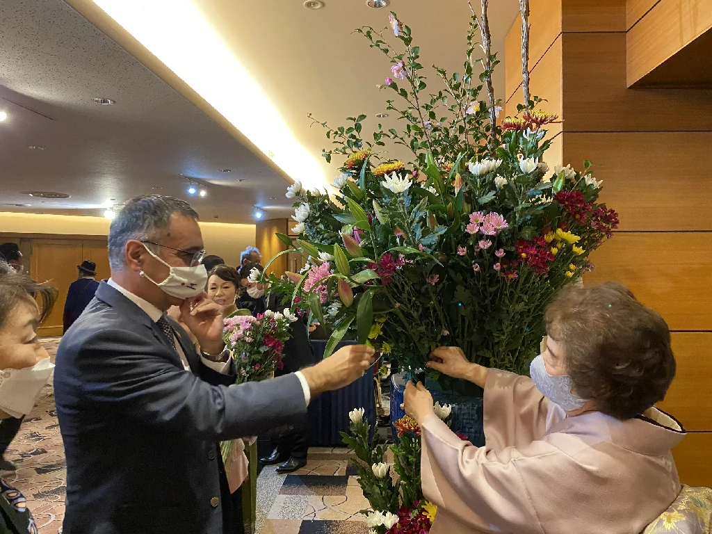 Consulate activity with Israel