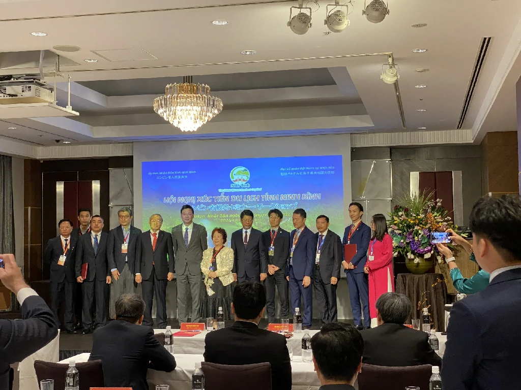 Consulate activity with Vietnam